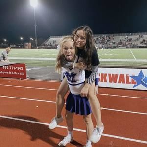 Meet your Posher, Brooke